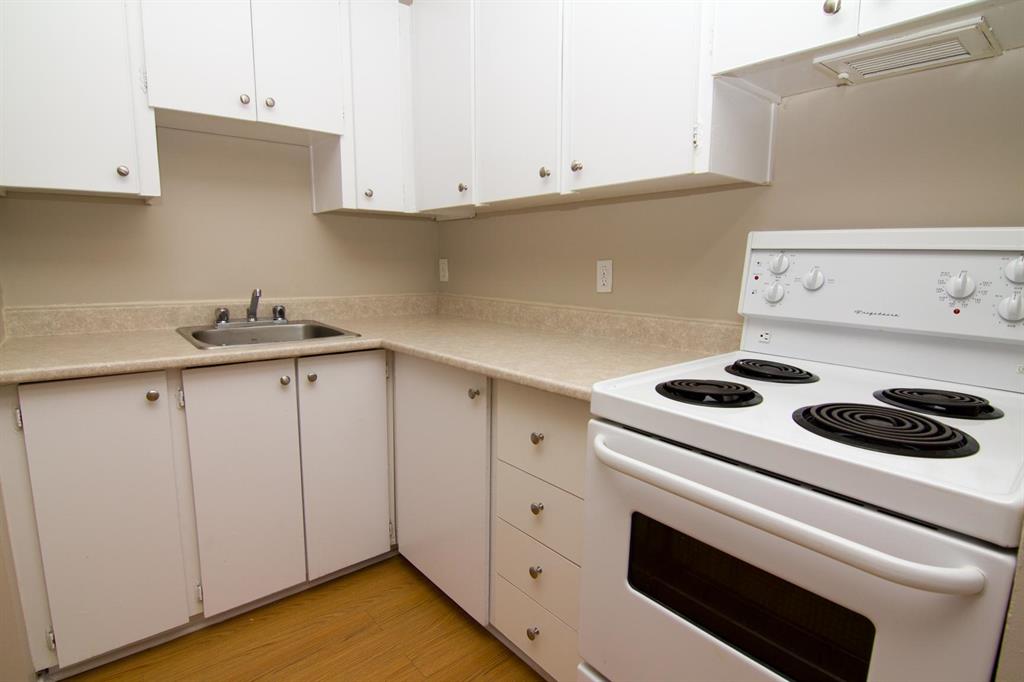 Unique Apartments For Rent Near St Laurent Blvd Ottawa with Simple Decor