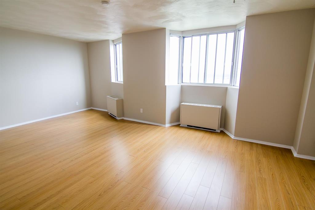 19711975 St. Laurent Blvd, Ottawa Apartment for Rent B18649