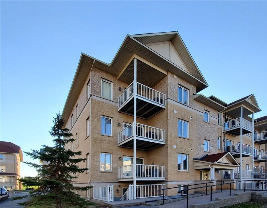 236 Paseo Private