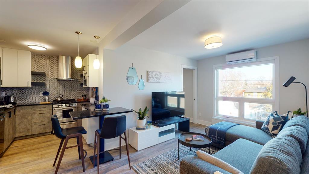 238 Carruthers Avenue