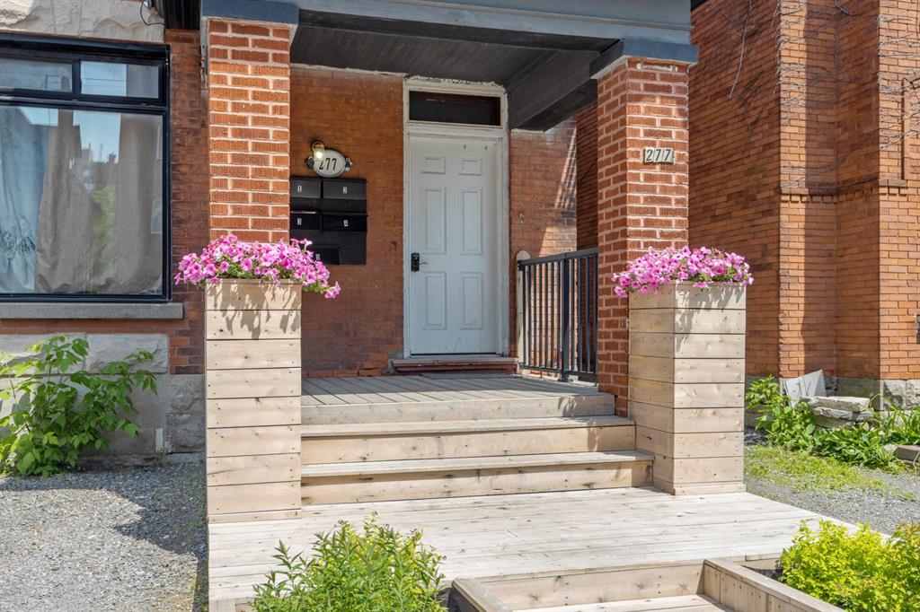 277 Bronson Avenue