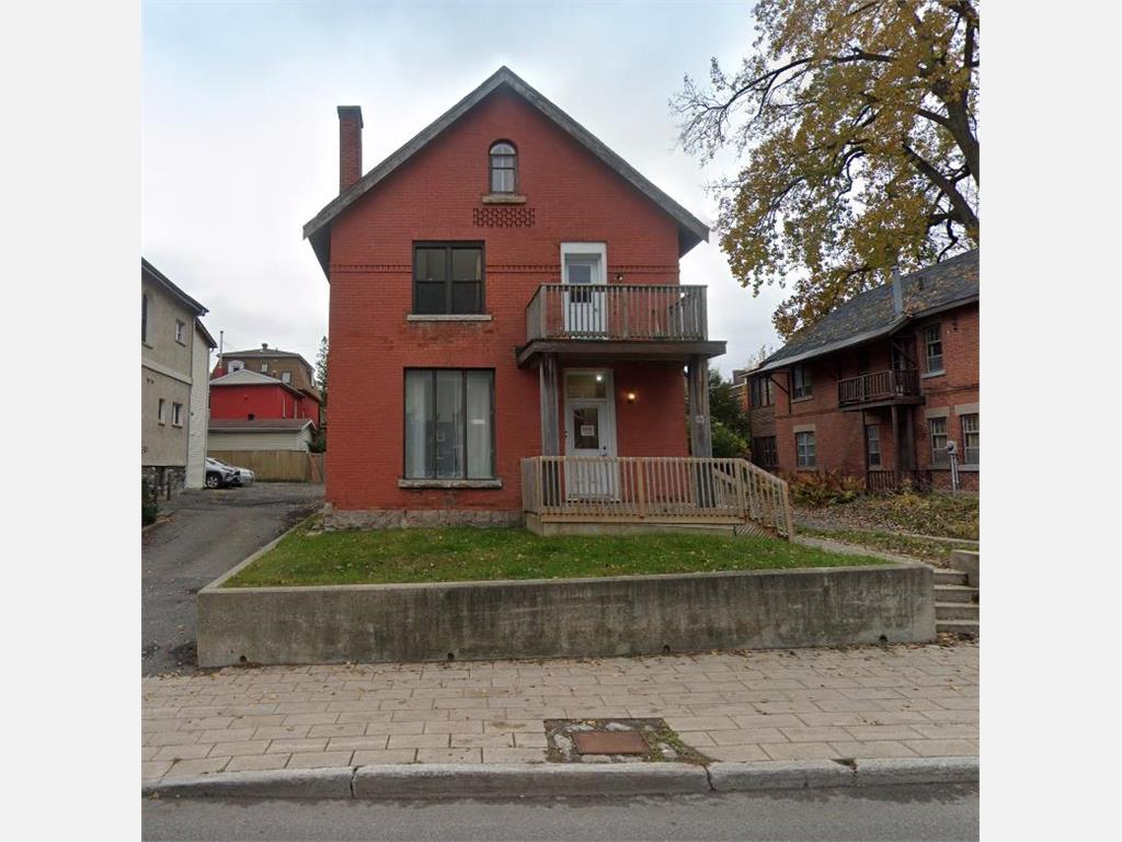 638 Rideau Street
