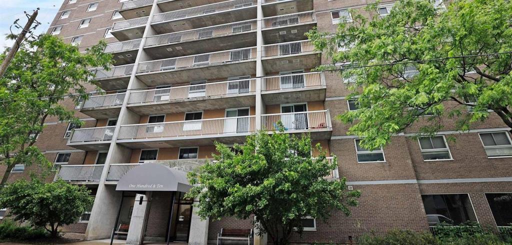 110 Forward Avenue 808