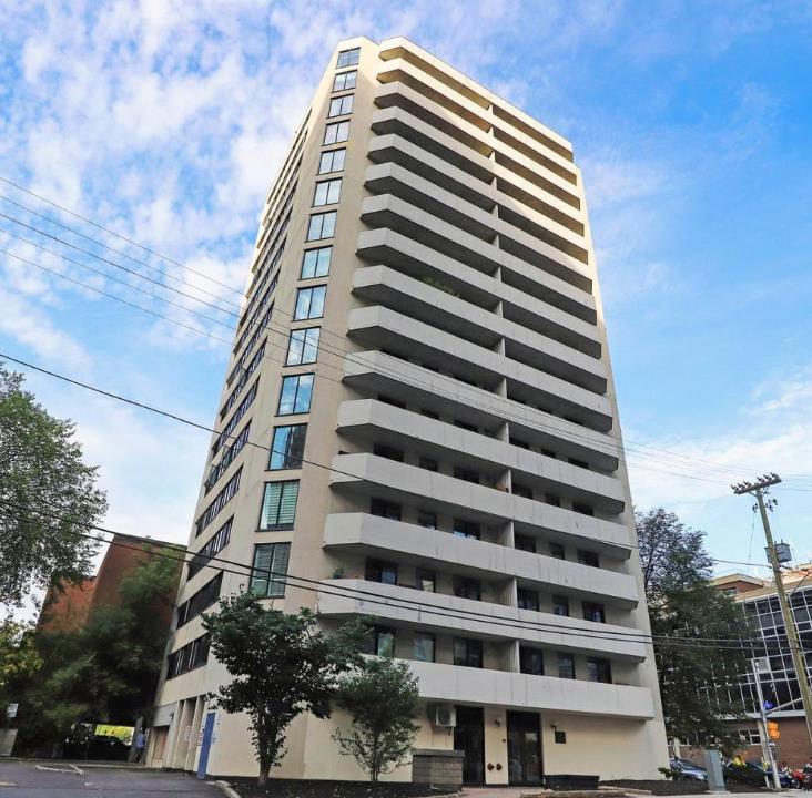 200 Bay Street