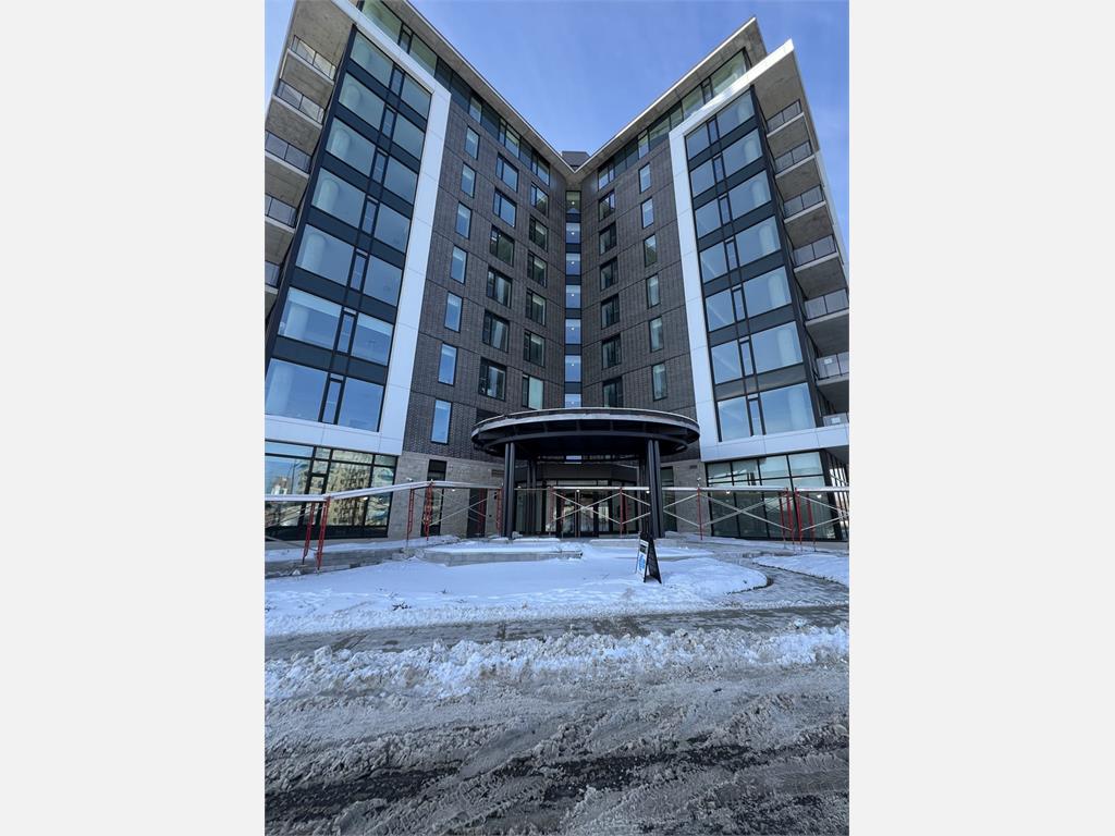 360 Desch�telets Avenue - 306