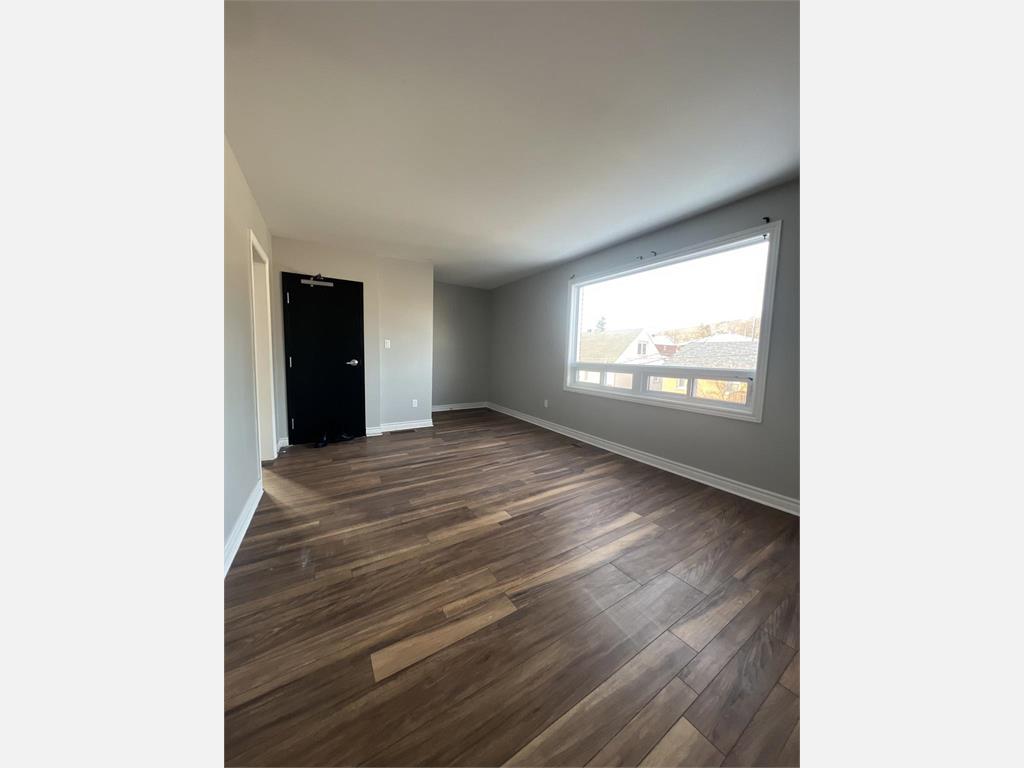 290 St-Jacques Street - 3