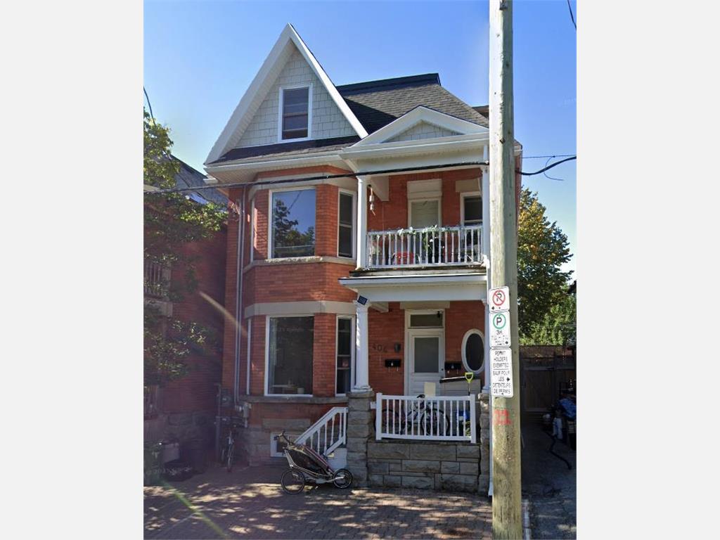 404 Bay Street