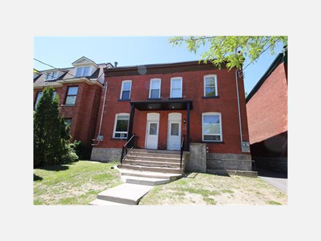 424 Nelson Street - 1
