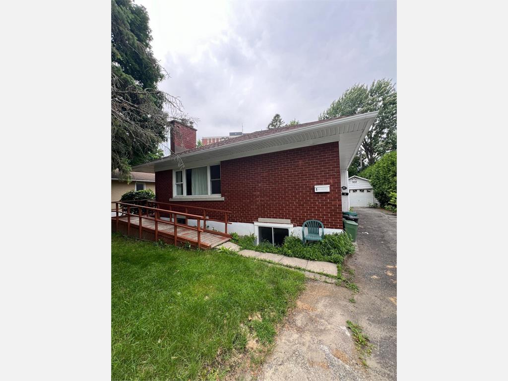 557 Neighbourhood Way