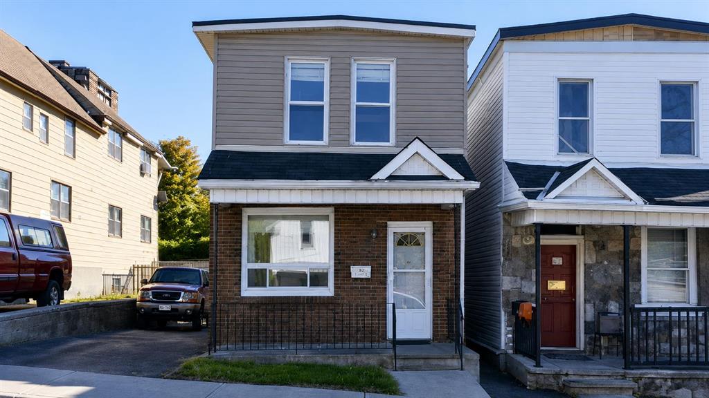 82 Poplar Street
