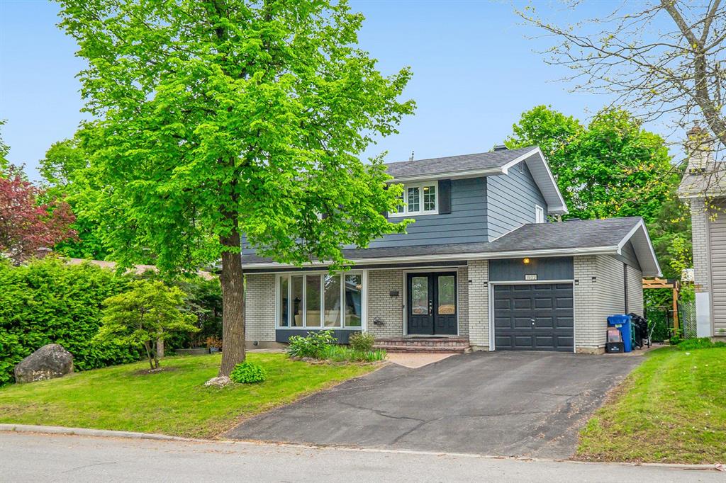 1902 Featherston Drive