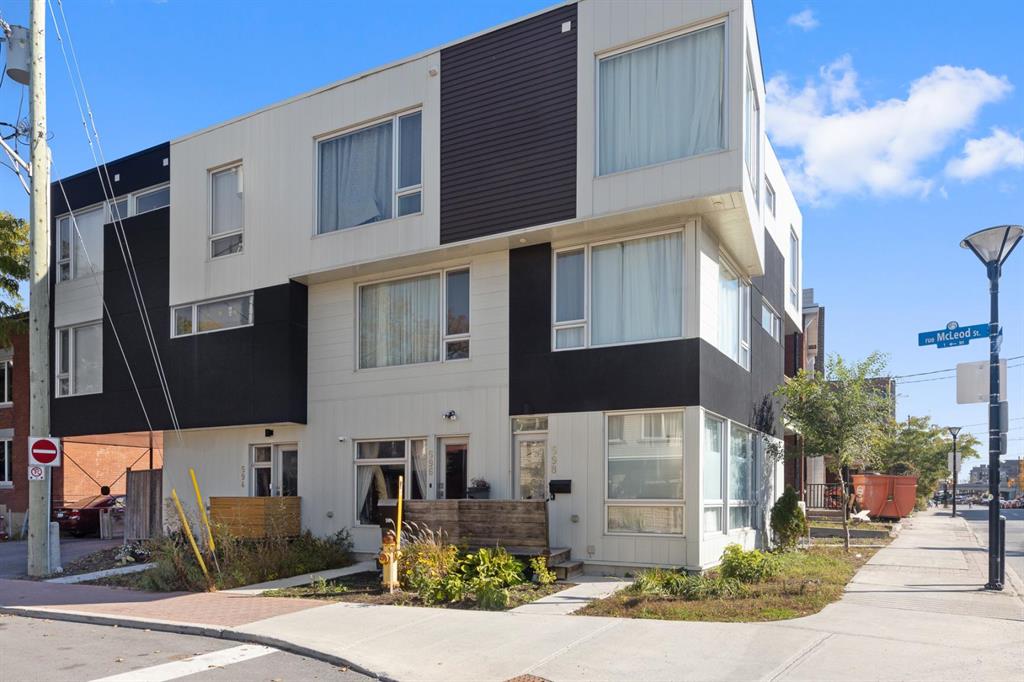596 McLeod Street