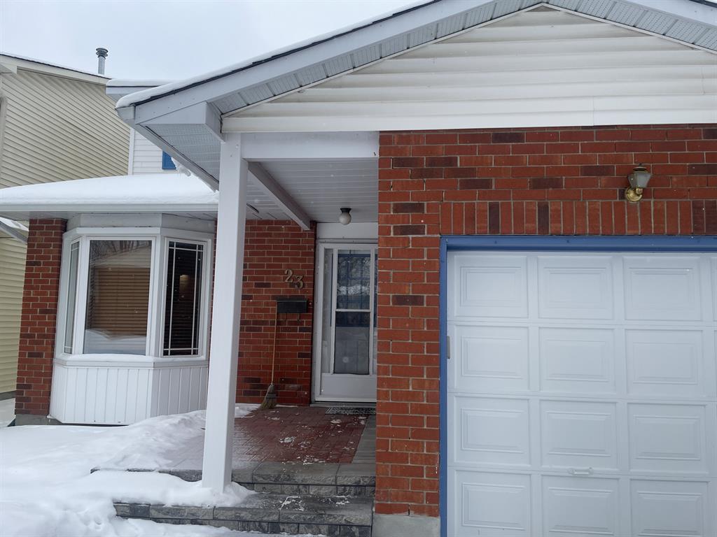 23 Knollsbrook Drive