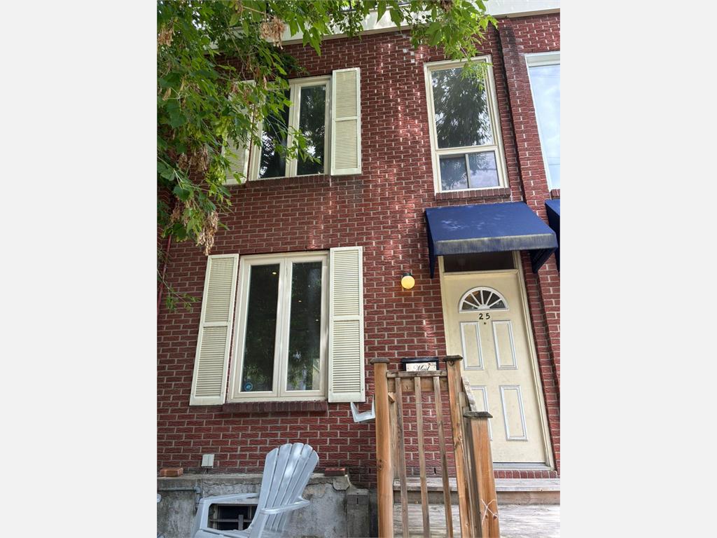 25 Elm Street