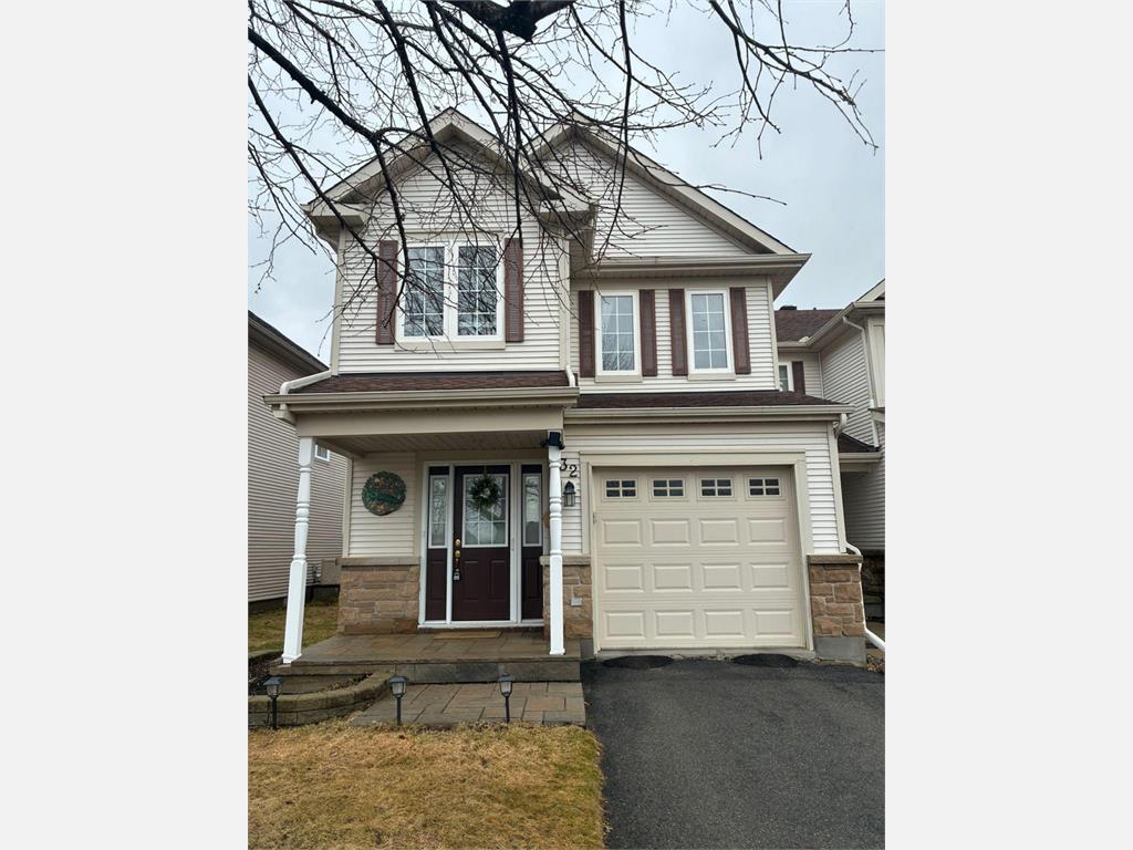 32 Riverstone
