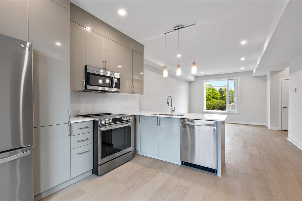 5924 Hazeldean Road