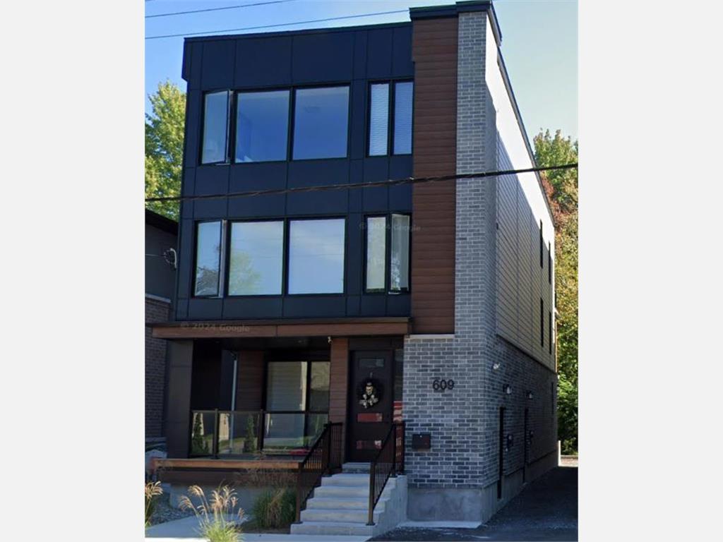 609 Parkview Road
