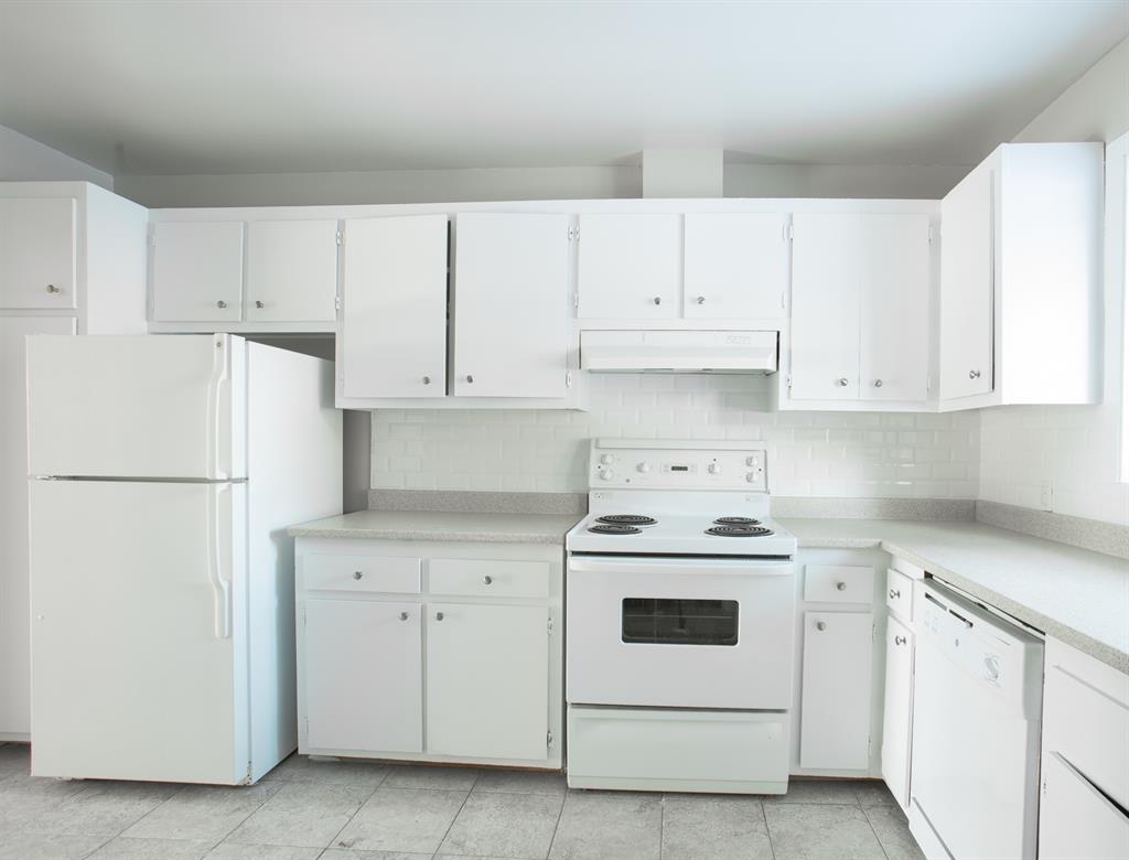 205 Frobisher, PointeClaire Townhouse for Rent B126137