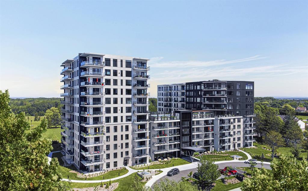 4940 Lionel-Groulx