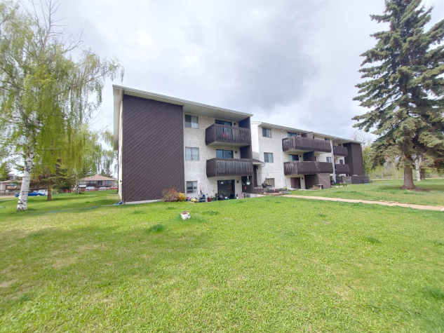 40 Cardinal Avenue