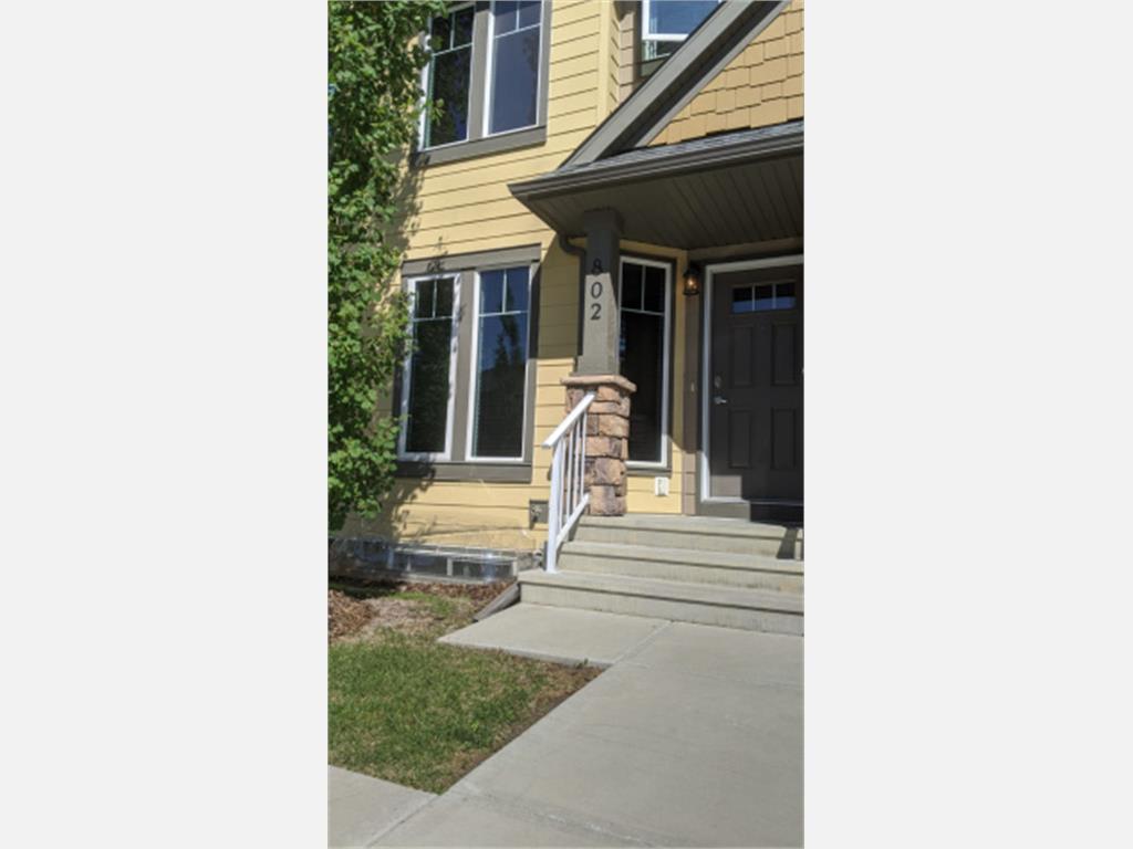 30 Carleton Avenue