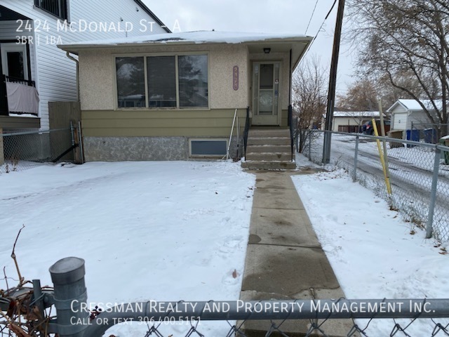 2424 McDonald St