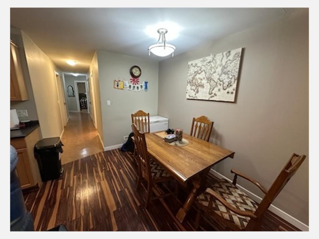 1834 Atkinson Street - b