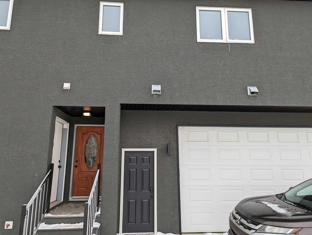 1840 Retallack Street - B