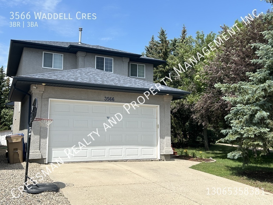 3566 Waddell Cres