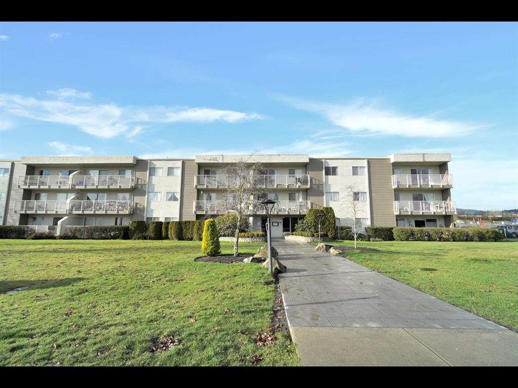 7840 Lochside Drive 2530 Mt. Newton