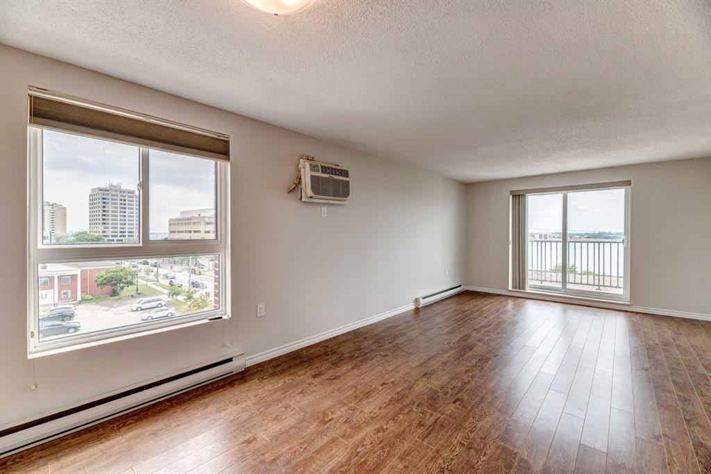 11 Derby Lane, Sarnia Apartment for Rent