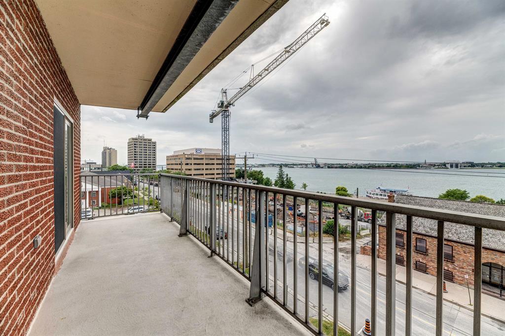 11 Derby Lane, Sarnia Apartment for Rent