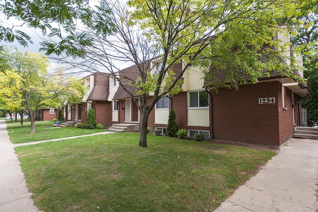 12151273 pontiac court, sarnia Apartment for Rent