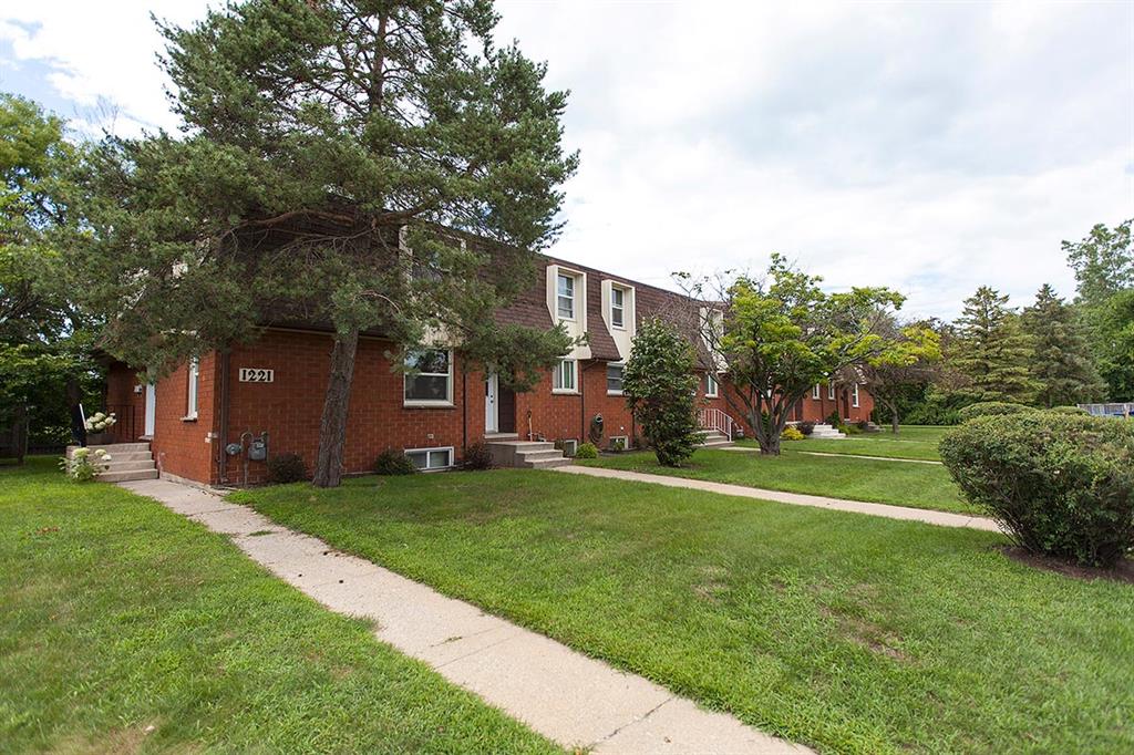 12151273 pontiac court, sarnia Apartment for Rent