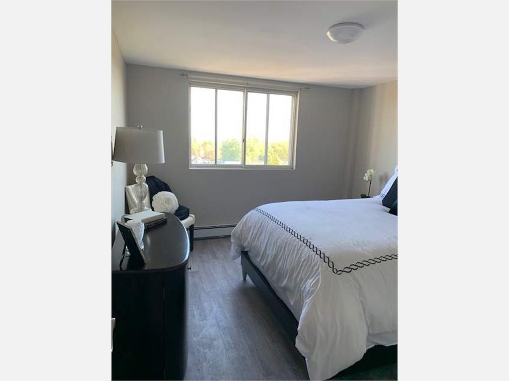 800 Exmouth St., Sarnia Apartment for Rent