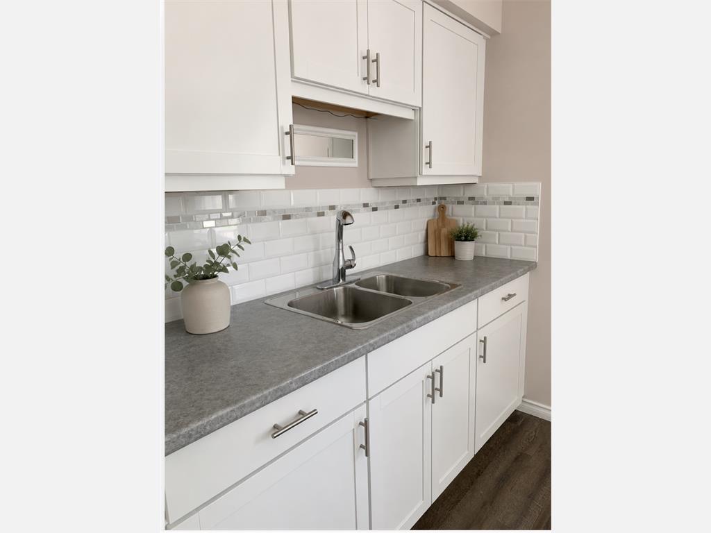 209 Felix Str