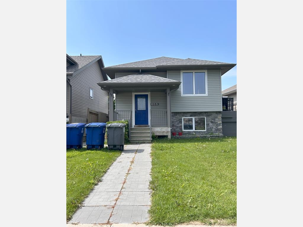 655 Hampton Circle - A