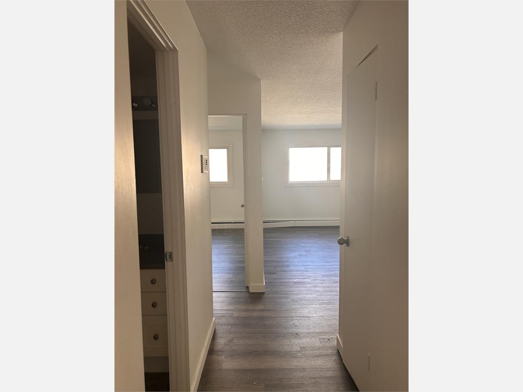 727 5th Avenue North - 8