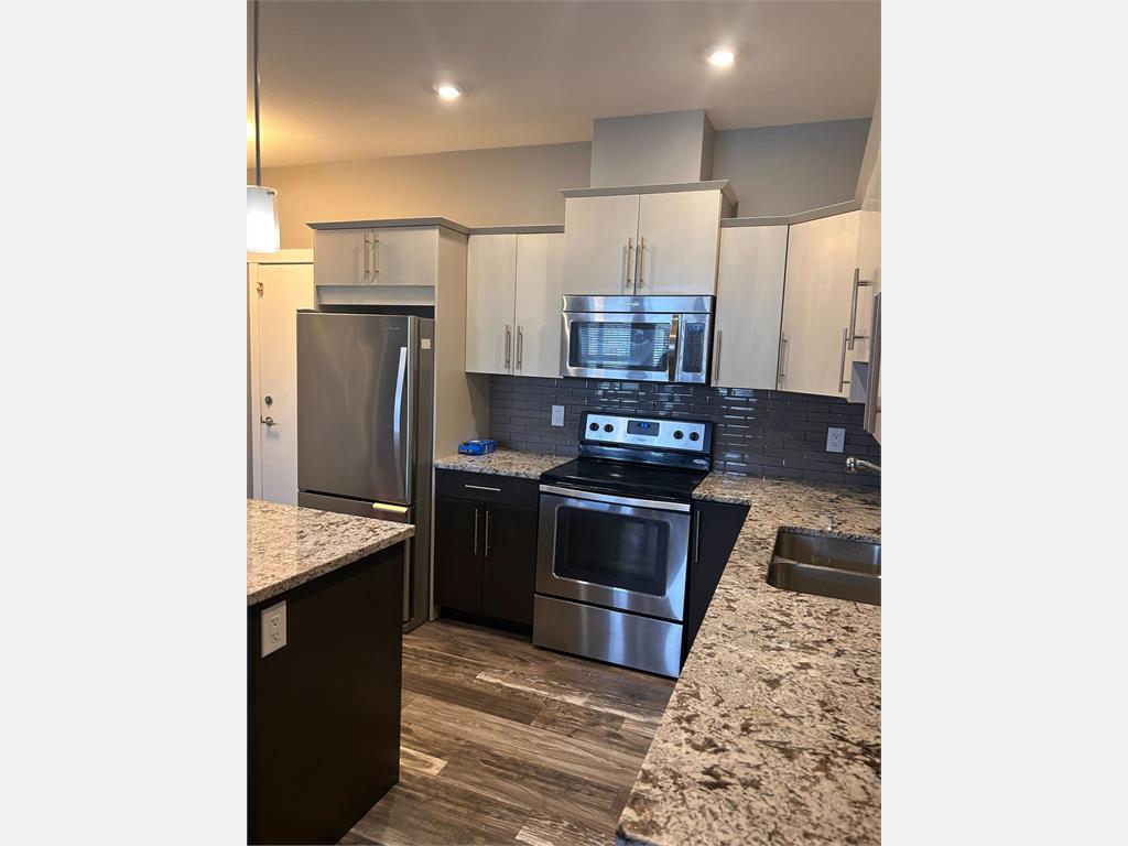 415 Maningas Bend - 119