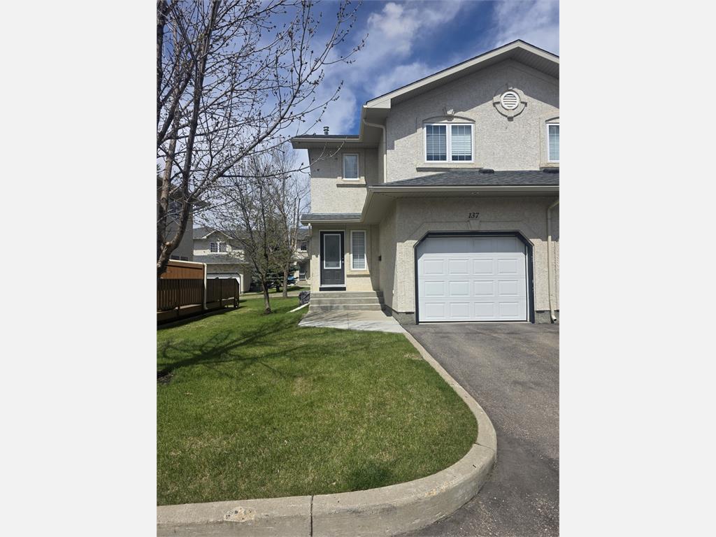 445 Bayfield Crescent - 137
