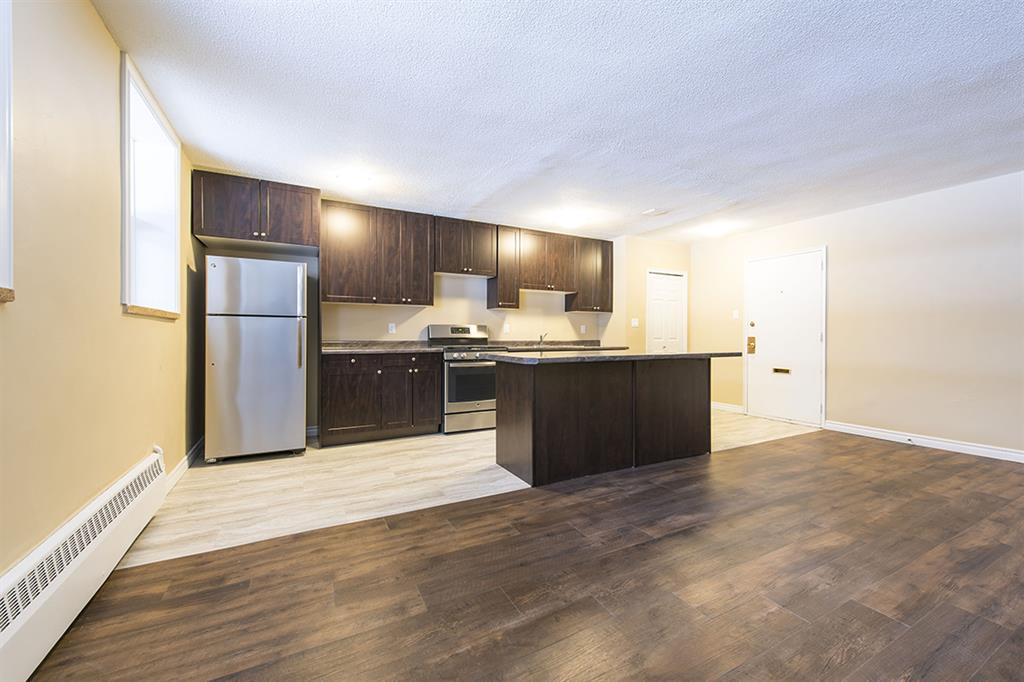 365 & 379 Lake St., Sault Ste. Marie Apartment for Rent