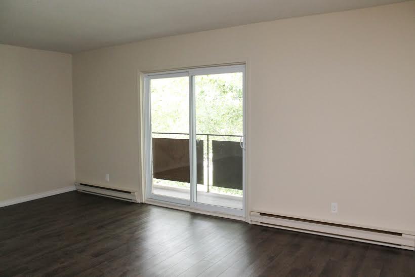 524, 524a, 536, 536a goulais avenue, sault ste. marie Apartment for Rent