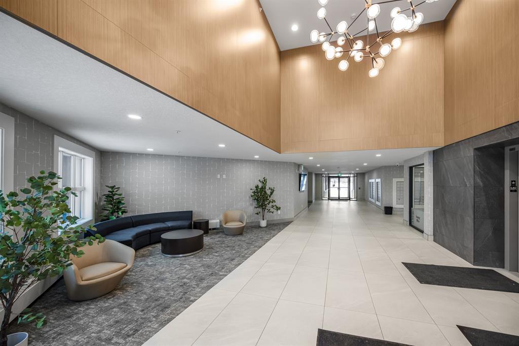 835 Saint Albert Trail