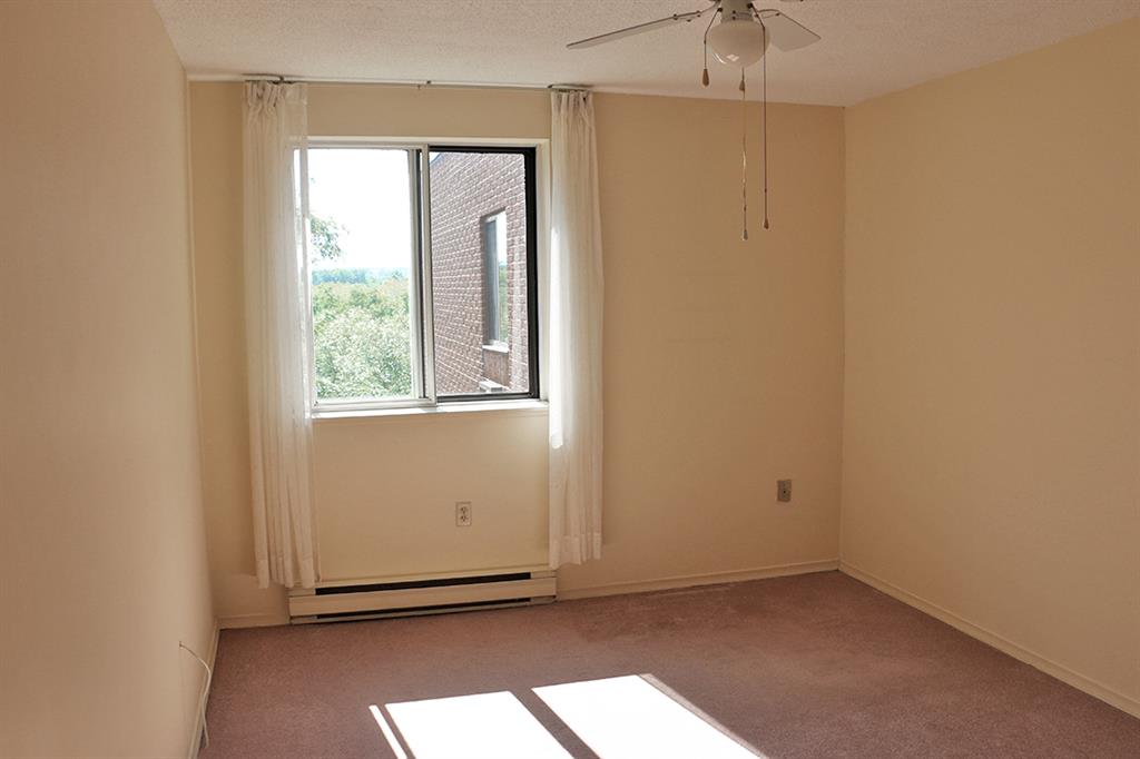 382 Queenston st, St. Catharines Apartment for Rent