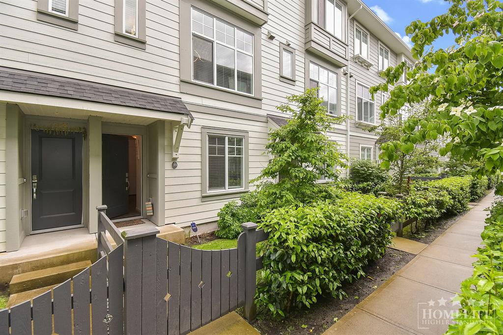 15850 85 Ave