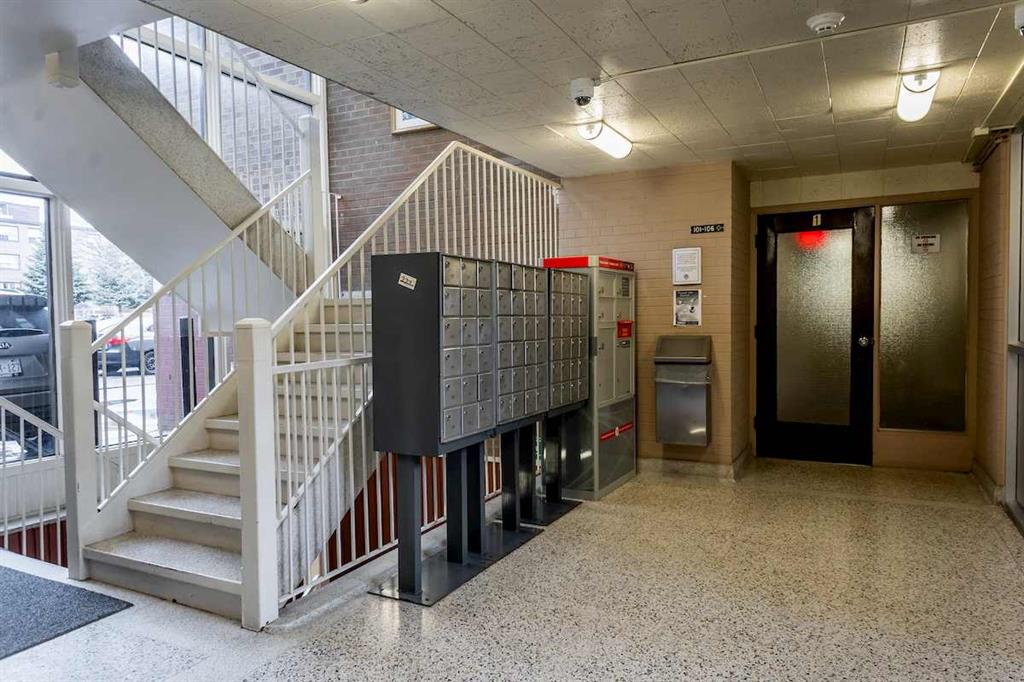 1004 lawrence avenue east, toronto Apartment for Rent