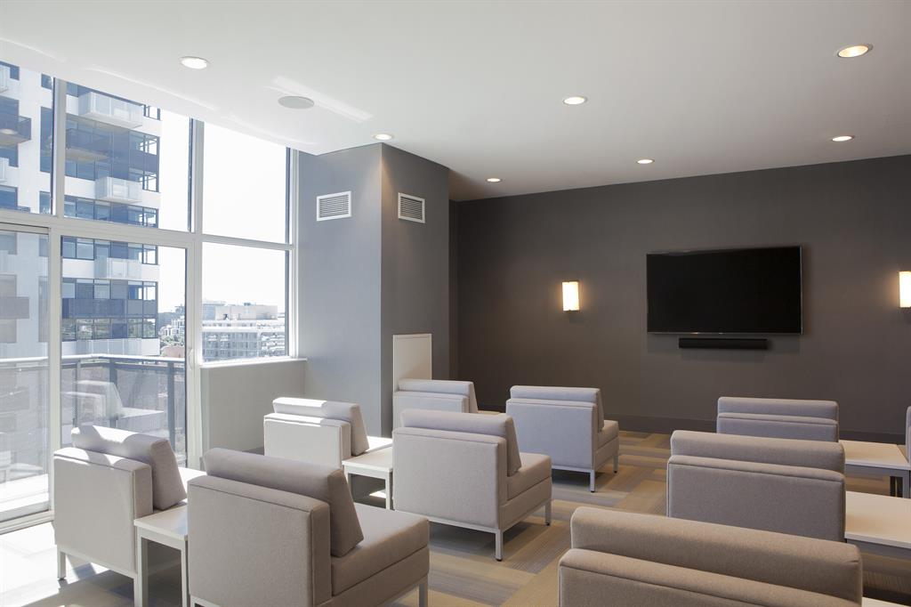 118 Balliol St, Toronto - Apartment for Rent -B127770