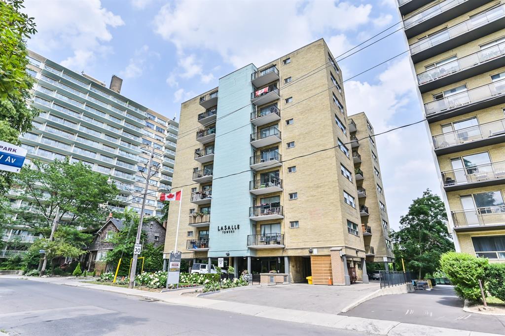 135 Lawton Blvd