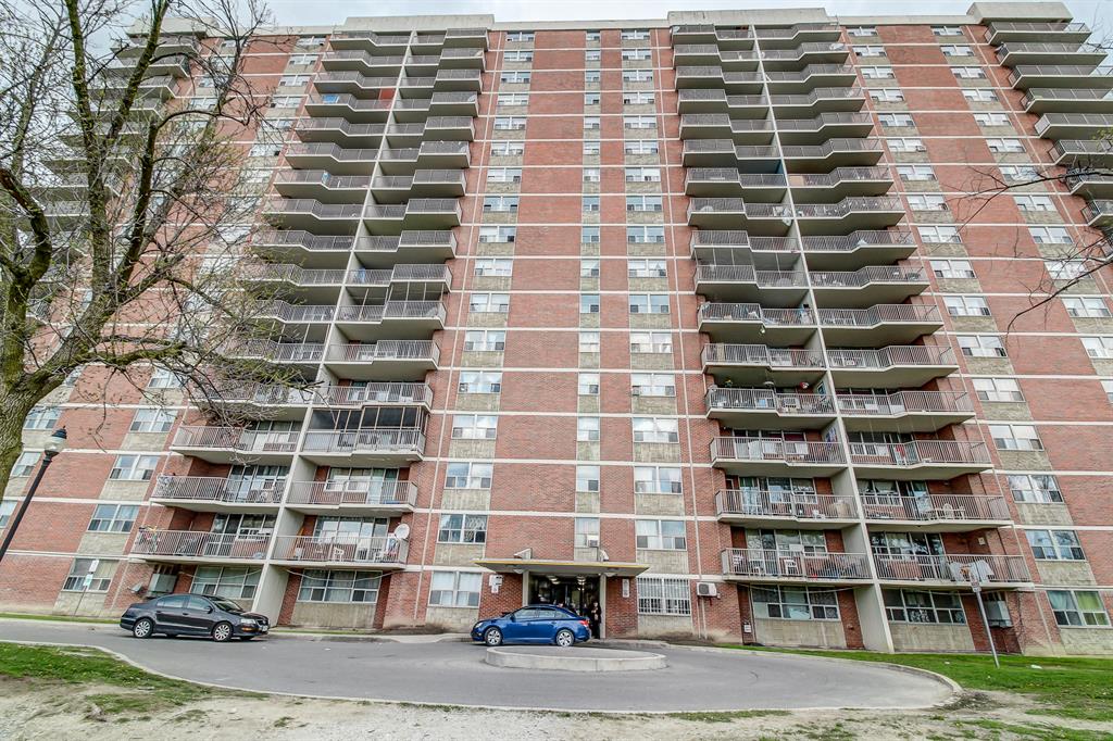 18 Panorama Court, Toronto Apartment for Rent B39748