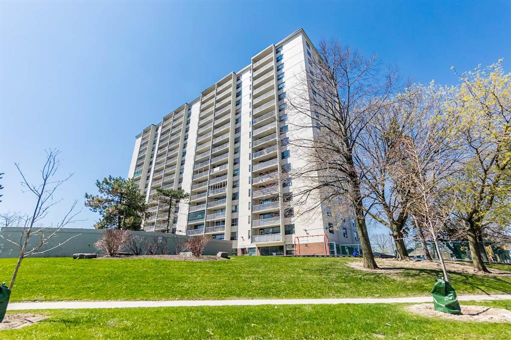 215 markham road, toronto Apartment for Rent